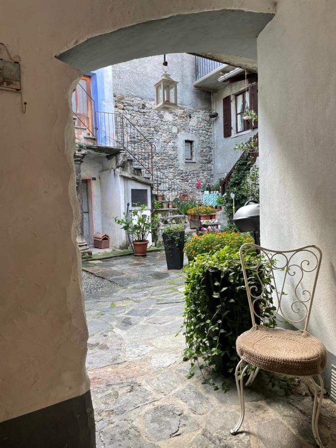 Casa Madonnina Villa Losone ภายนอก รูปภาพ